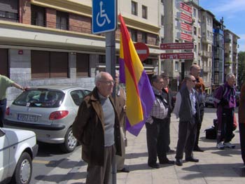 hissée de le Drapeau